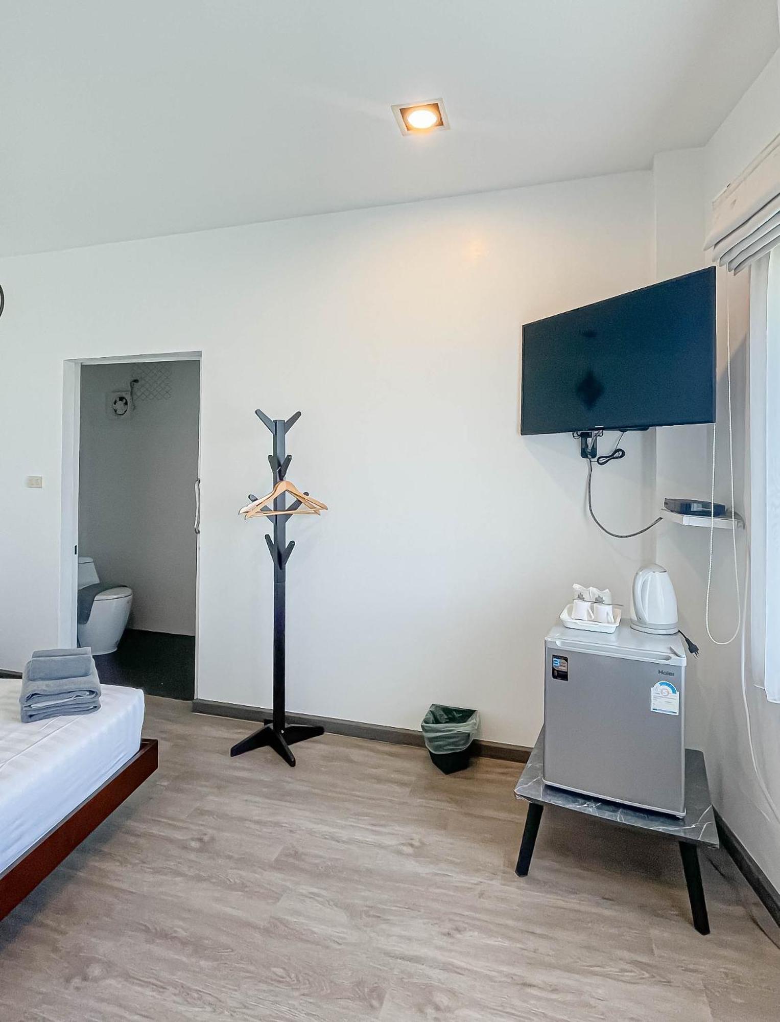 Rublom Chomview Pranburi Aparthotel Ban Nong Sua  Room photo